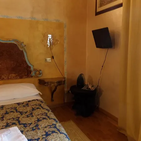 ゲストハウス Residenza San Domenico シエーナ