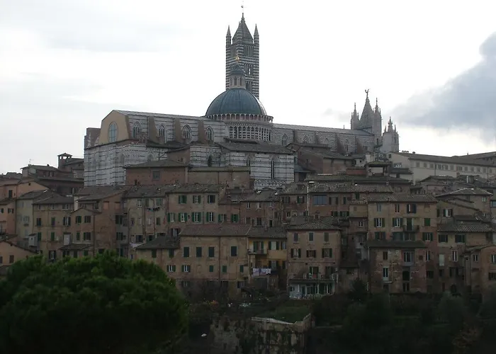 ゲストハウス Residenza San Domenico シエーナ